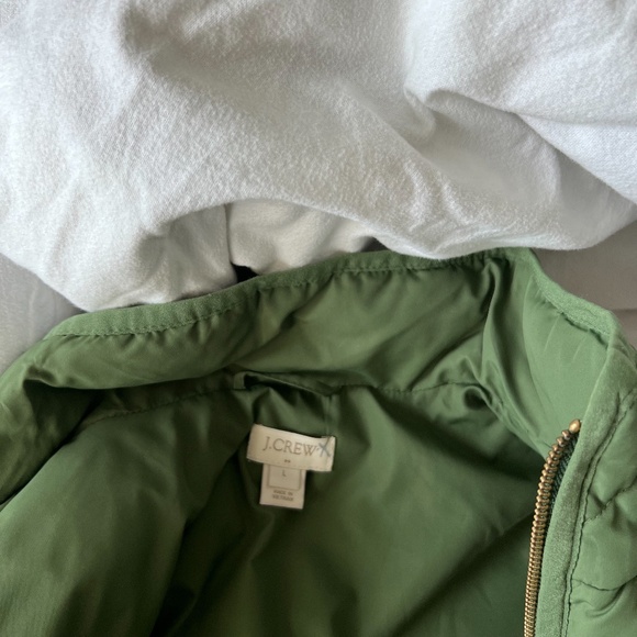J.Crew Quilted Down Feather Puffer Vest Green Size Large Style 92465 - Picture 3 of 16
